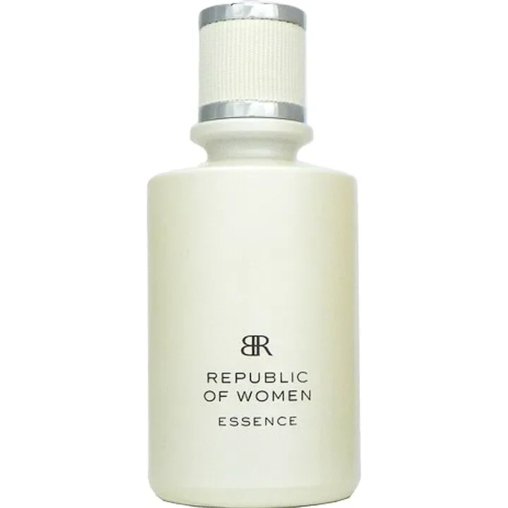 Republic of Women Essence