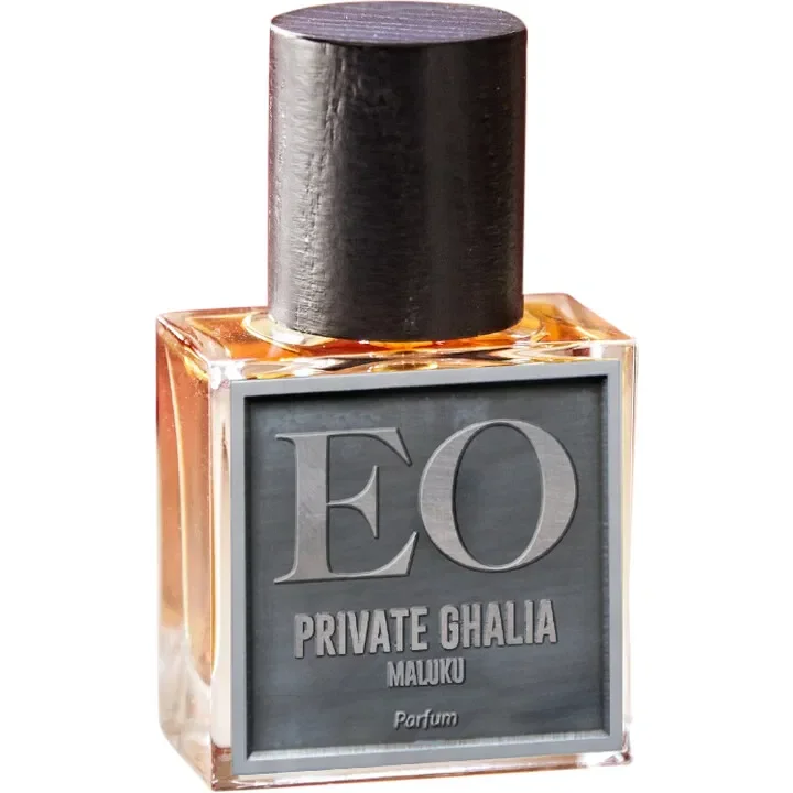 Private Ghalia: Maluku