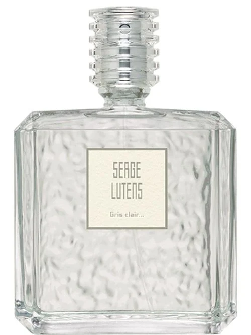 Gris clair...